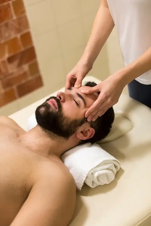 Shiroabhyanga Head Massage Sai Ayush Ayurveda Hyderabad 1